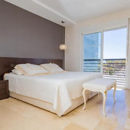 Holiday home Cubo's Gibralfaro Townhouse *