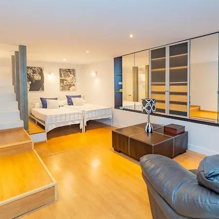 Cubo's Gibralfaro Townhouse Holiday home