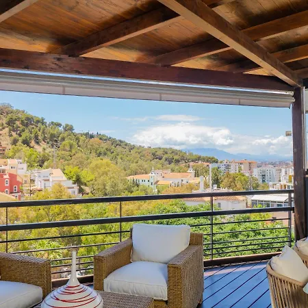 Cubo's Gibralfaro Townhouse Holiday home *