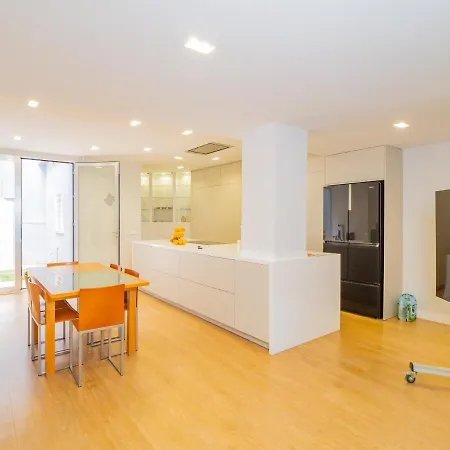 Cubo's Gibralfaro Townhouse Malaga