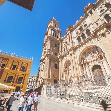 Cubo's Gibralfaro Townhouse * Malaga