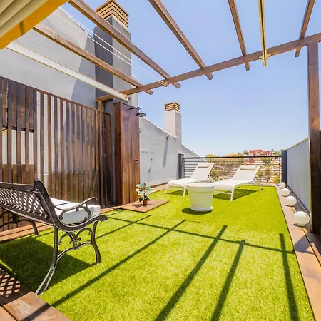 Cubo's Gibralfaro Townhouse * Malaga